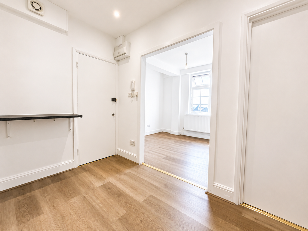 Property photo 1 of 7 3