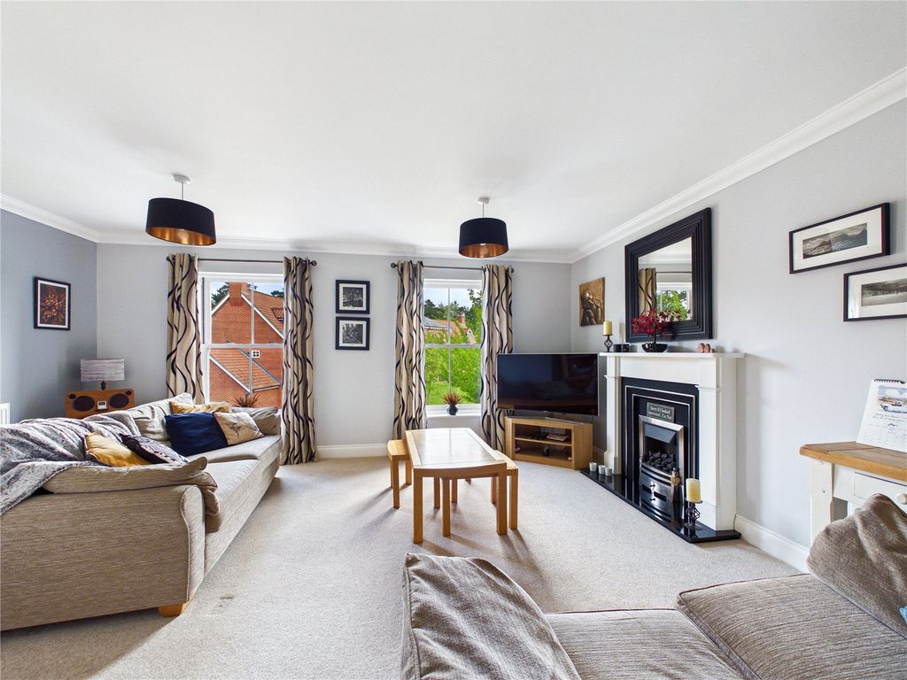 Property photo 2 of 16 Picture No. 07