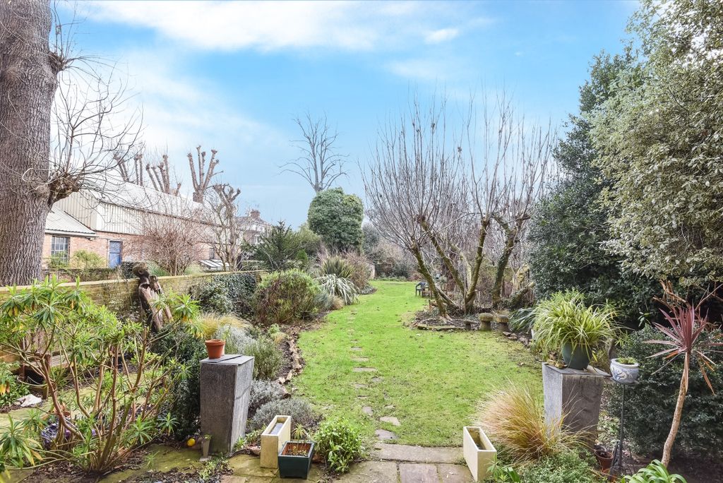 Property photo 1 of 4 158505 (4)