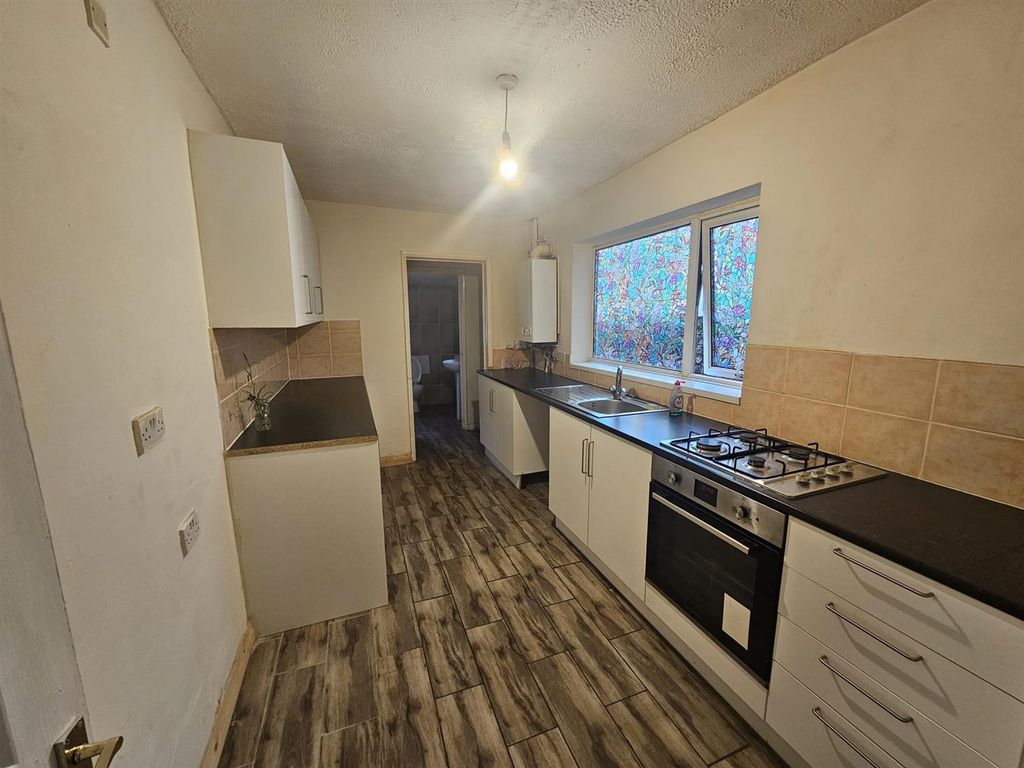 Property photo 2 of 12 Img-20251215-Wa0045 (3).Jpg