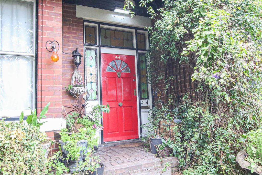 Property photo 2 of 17 Accommodation