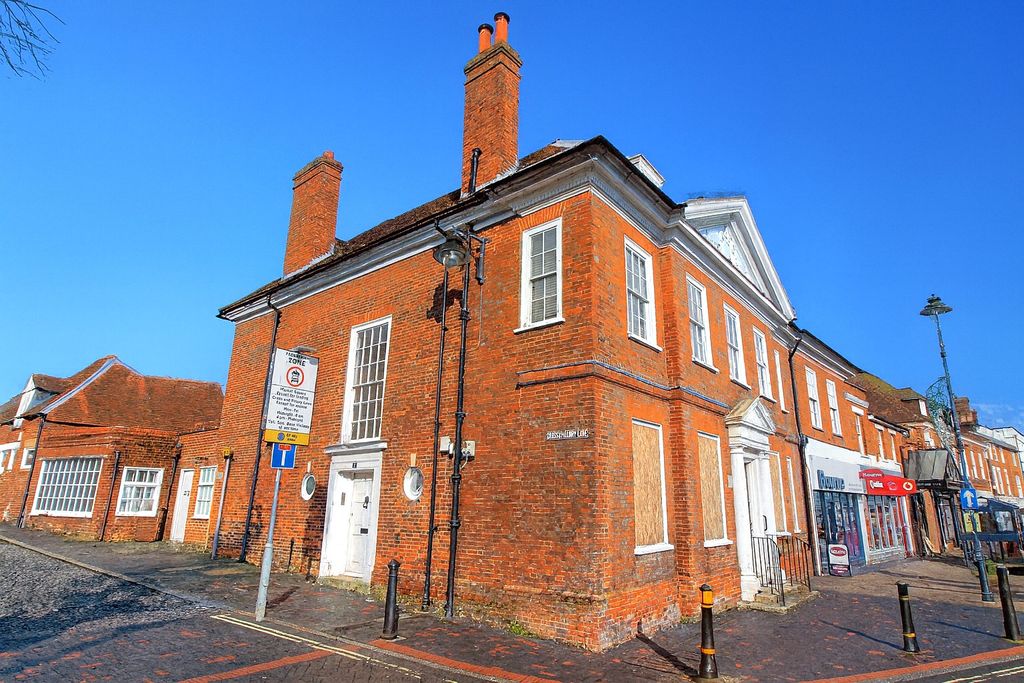 Property photo 1 of 10 Picture No. 12