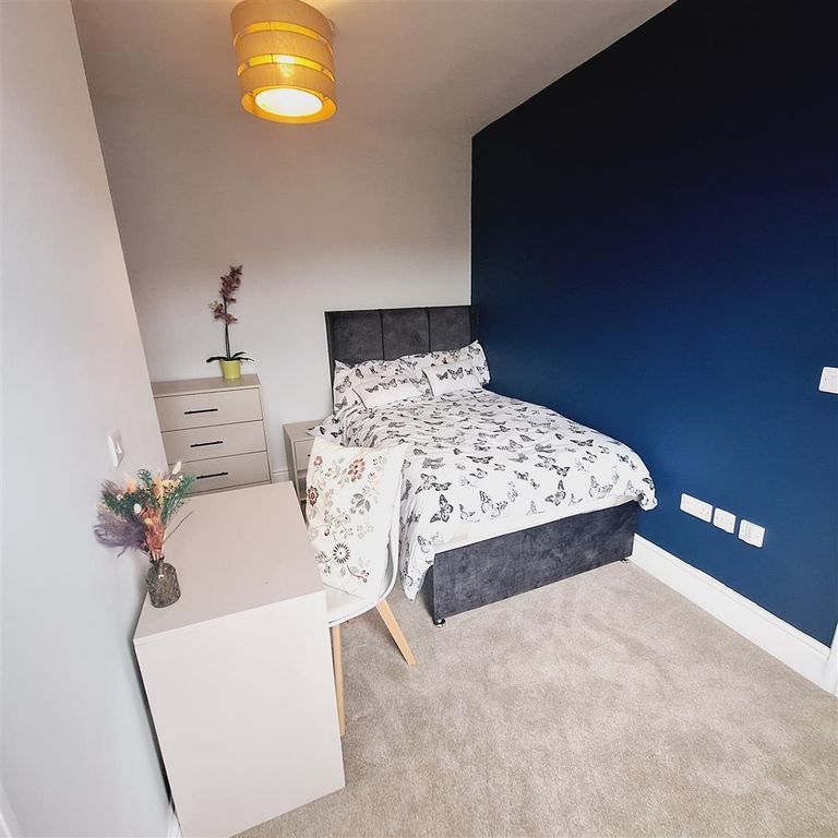 Property photo 2 of 11 Room 3 (1)(A).Jpg