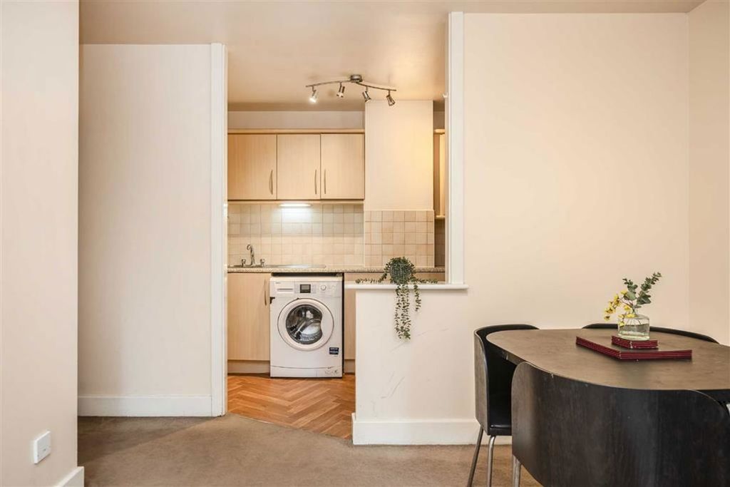 Property photo 3 of 7