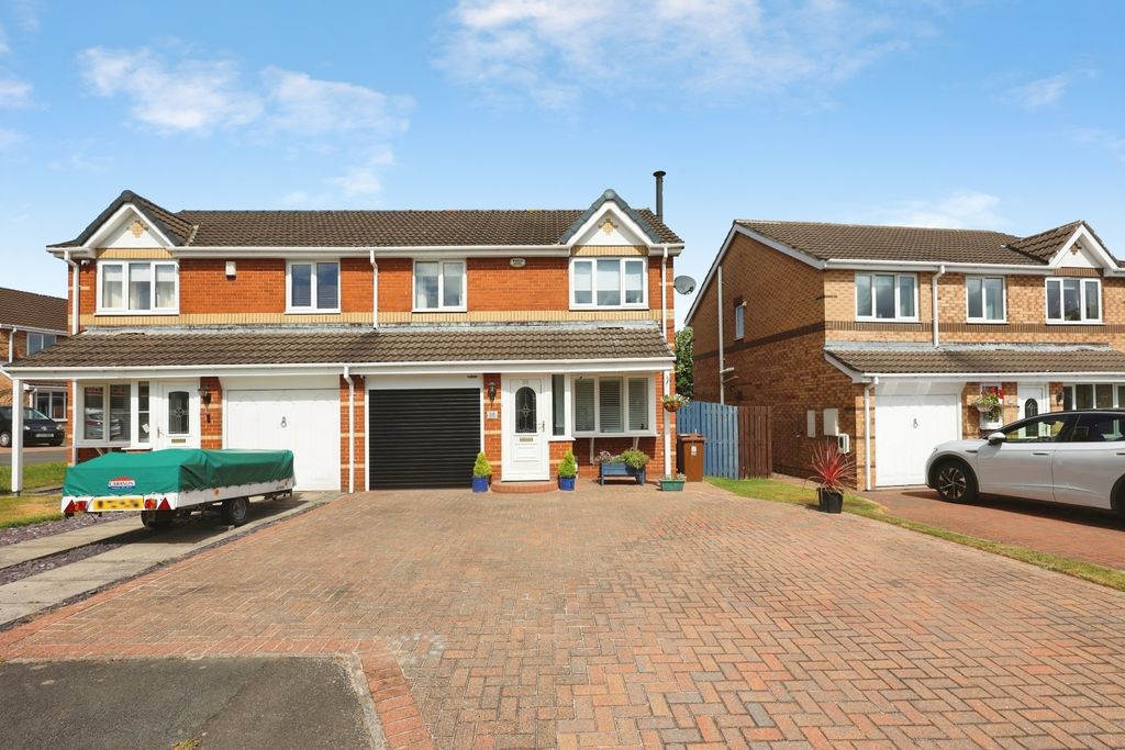 Property photo 1 of 16 Pbox-Img.Jpg