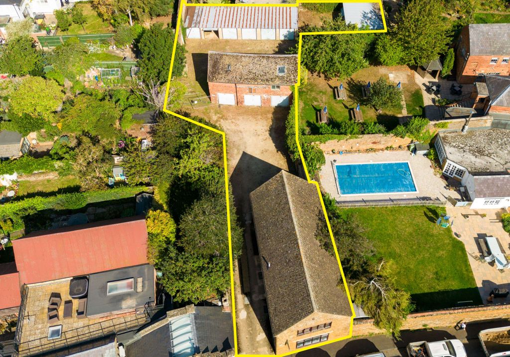 Property photo 1 of 23 Wells Yard, Hudson Street Deddington, Banbury, Oxfordshire, Ox15 0Sw