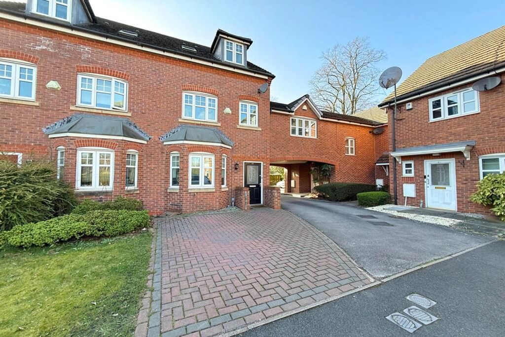 Property photo 1 of 22