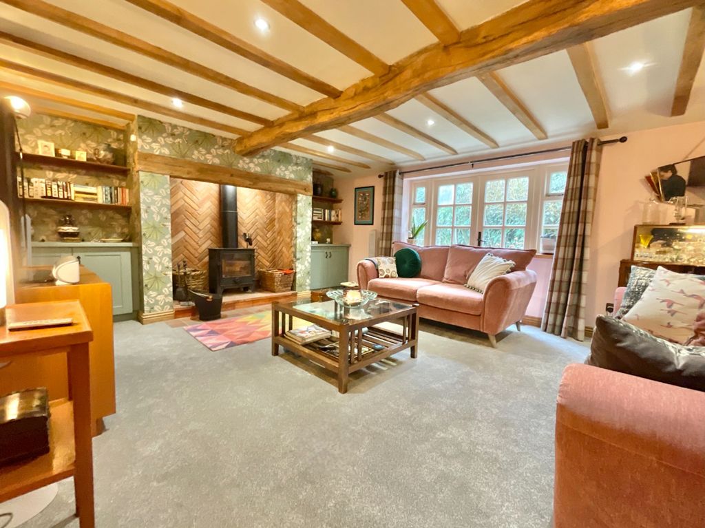 Property photo 3 of 42