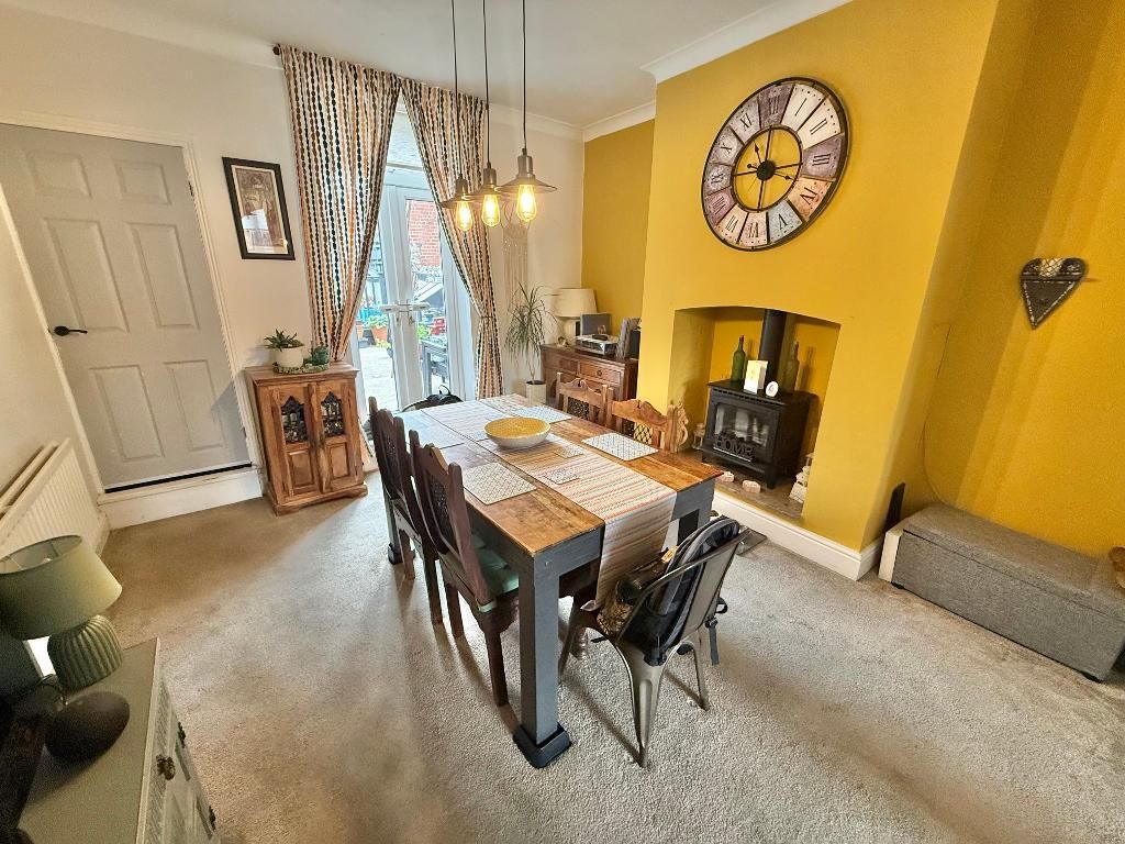 Property photo 2 of 10 Dining Room