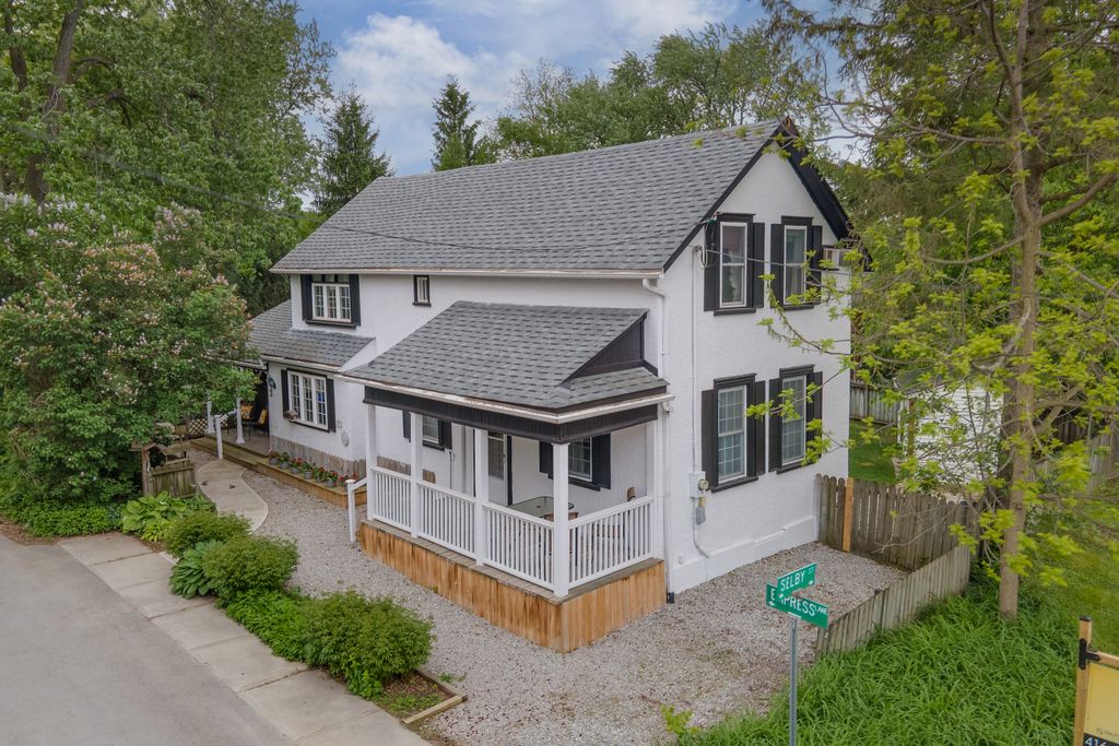 Property photo 1 of 23