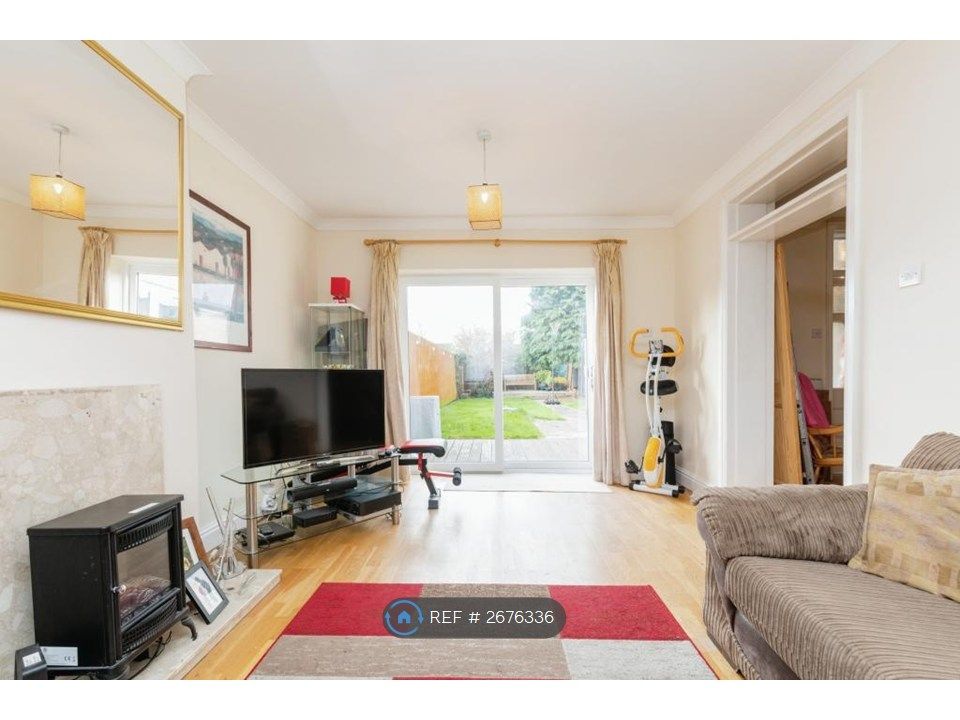 Property photo 2 of 15