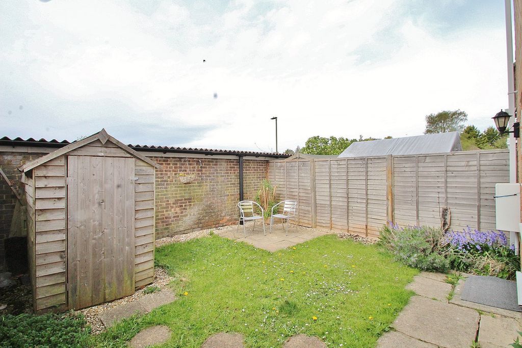Property photo 3 of 10