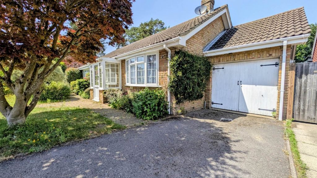Property photo 1 of 11
