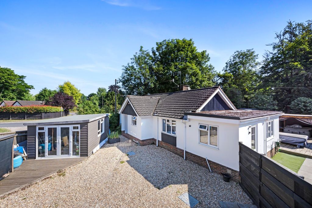 Property photo 1 of 24