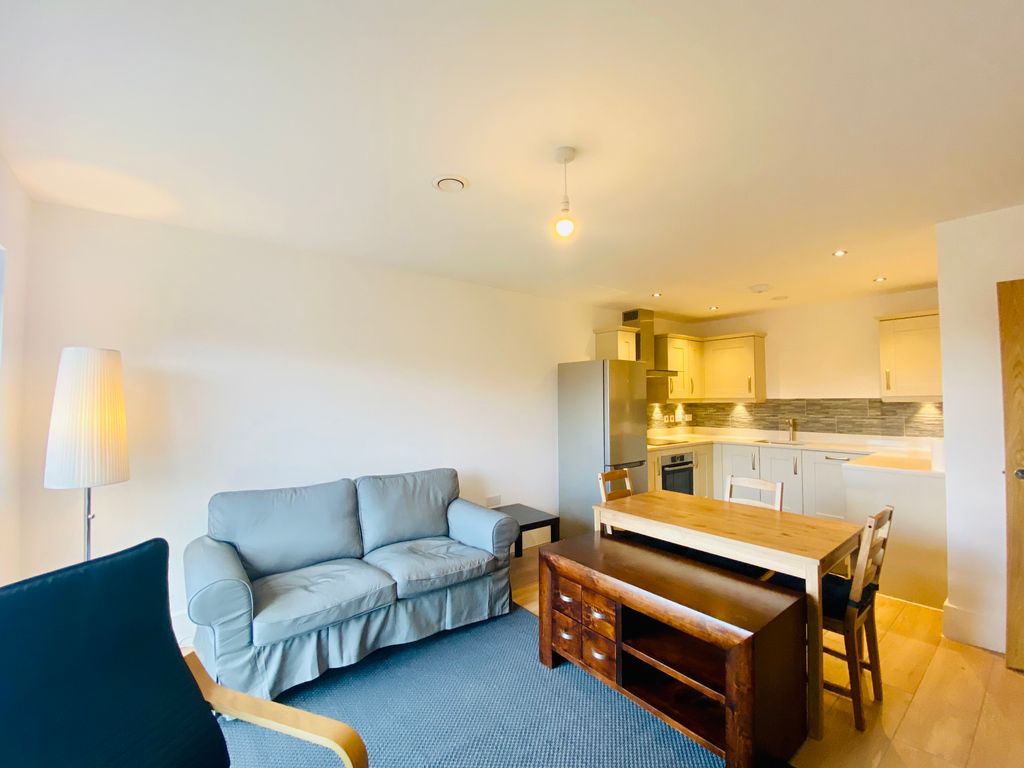 Property photo 2 of 8