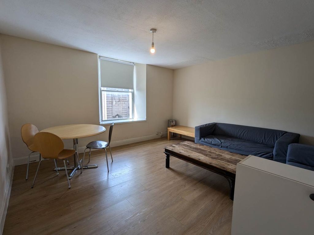 Property photo 2 of 12 Pxl_20240702_134803343