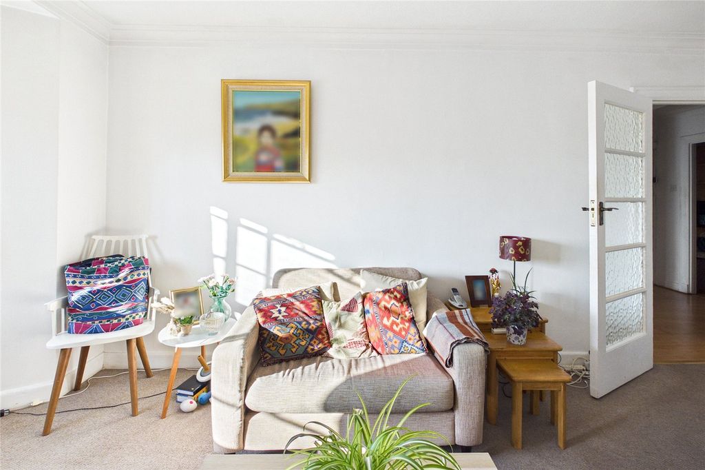 Property photo 3 of 11 Picture No. 07