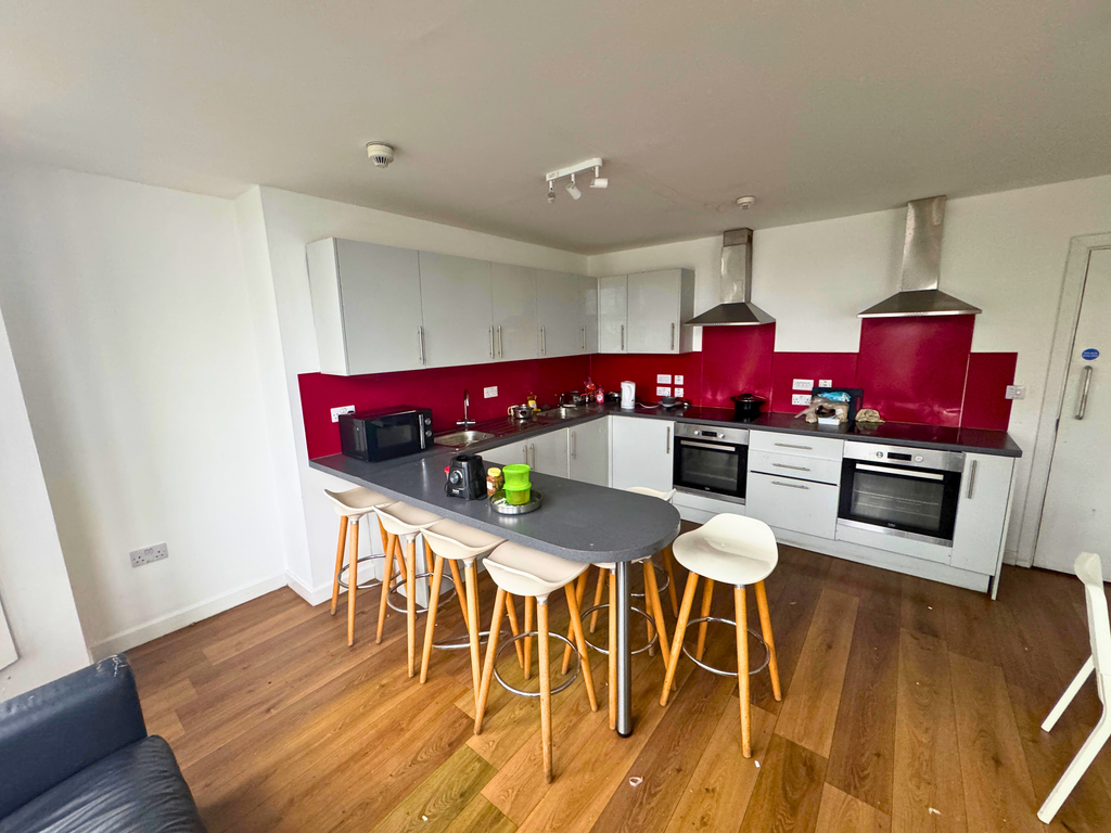 Property photo 3 of 10 Untitled Design (14).Png