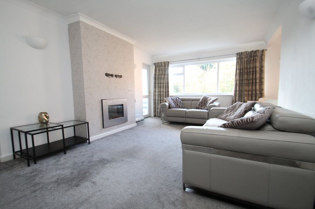 Property photo 2 of 13 Picture No. 08