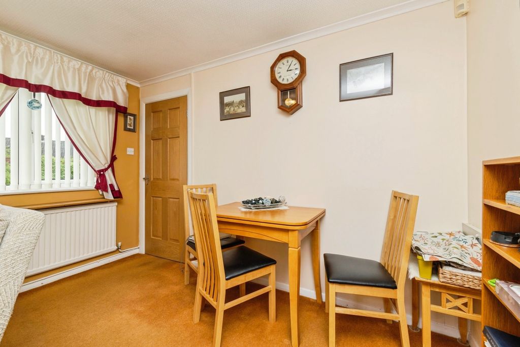 Property photo 3 of 20 Pbox-Img.Jpg
