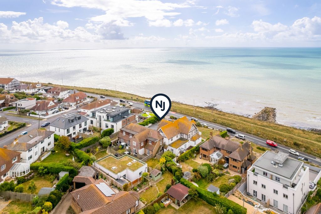 Additional image 18 of 2 bed flat for saleMarine Drive, Rottingdean BN2