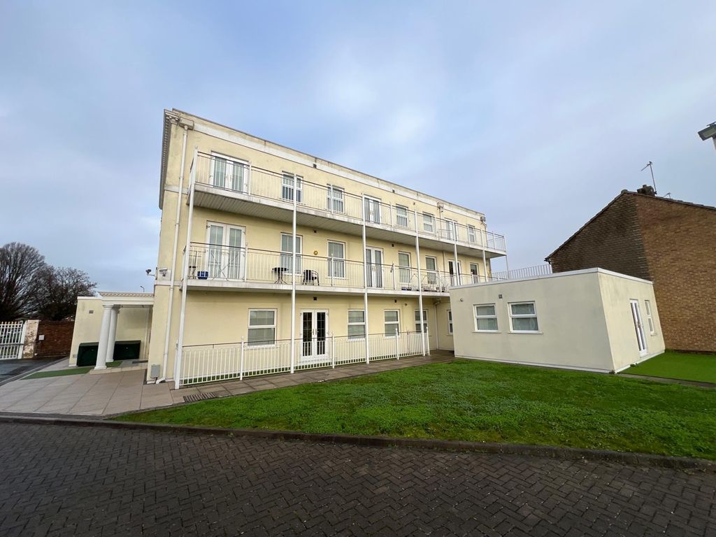 Property photo 1 of 7