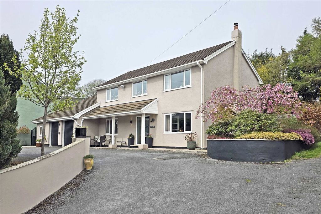 Property photo 1 of 38 Picture No. 24