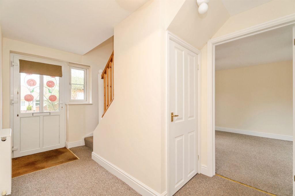 Property photo 3 of 20