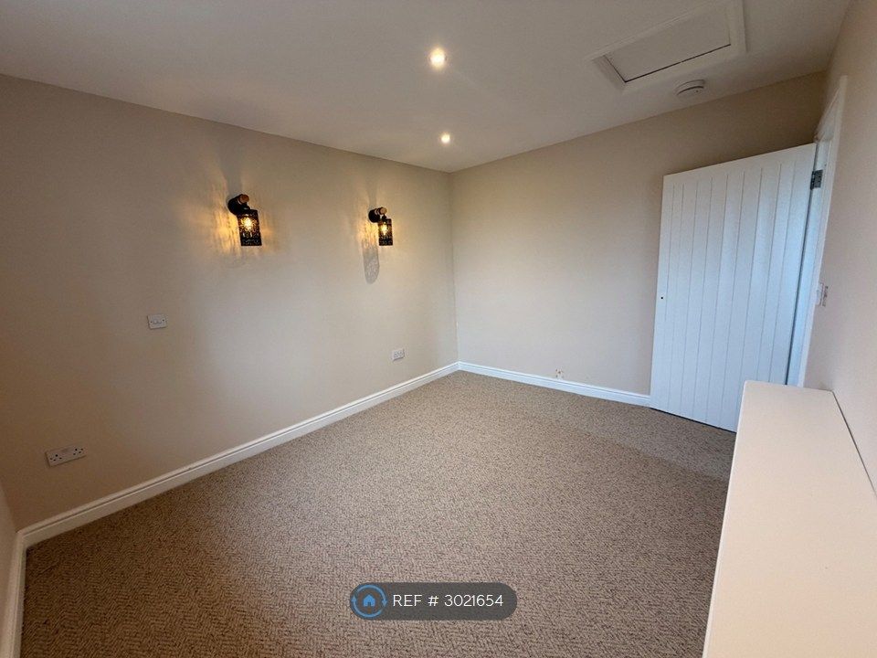 Property photo 2 of 2