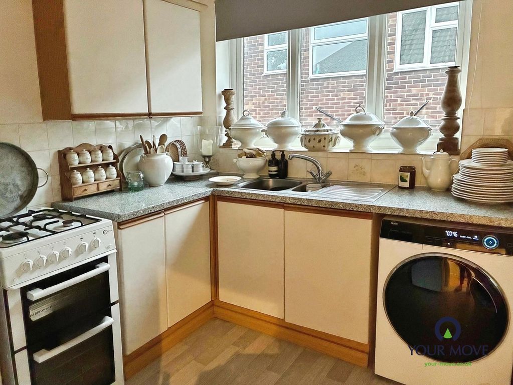 Property photo 3 of 15 Pbox-Img.Jpg