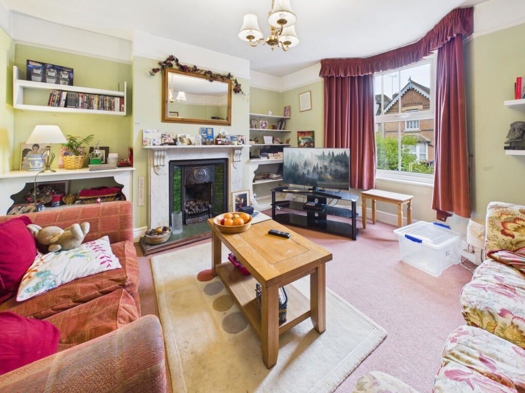 Property photo 2 of 10