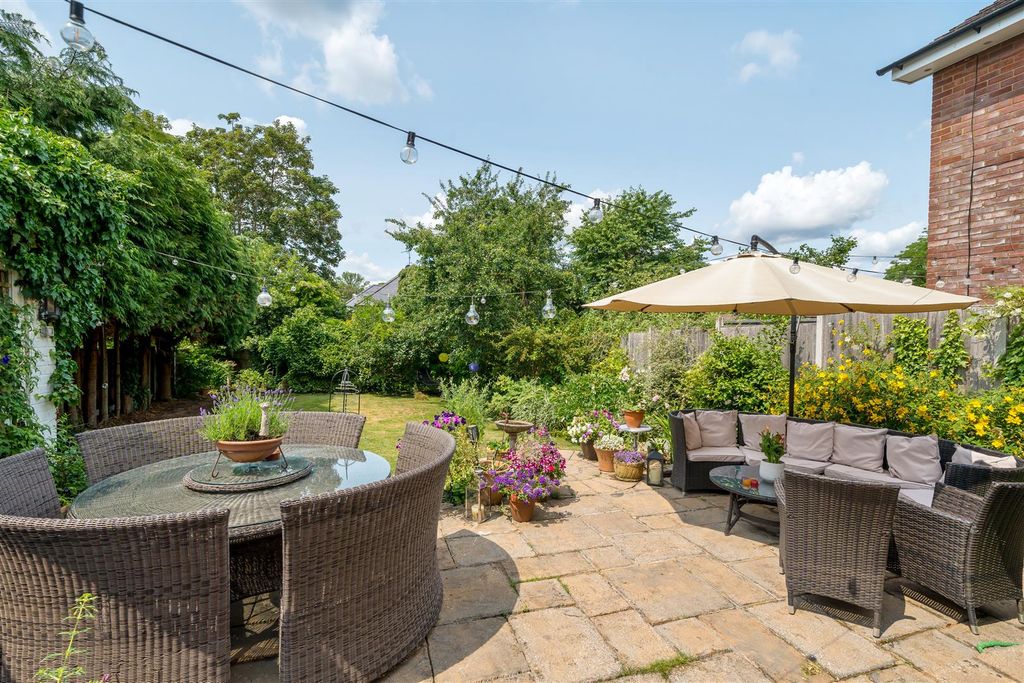 Additional image 19 of 4 bed detached house for saleForest Road, Crowthorne, Berkshire RG45