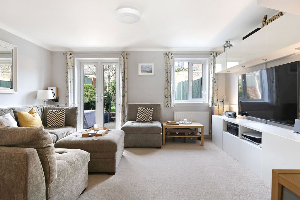 Property photo 3 of 19 Picture No. 12