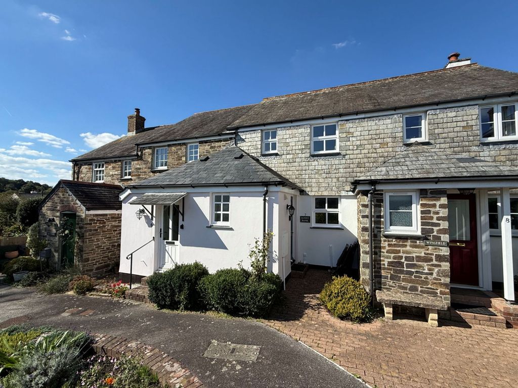 Property photo 1 of 13