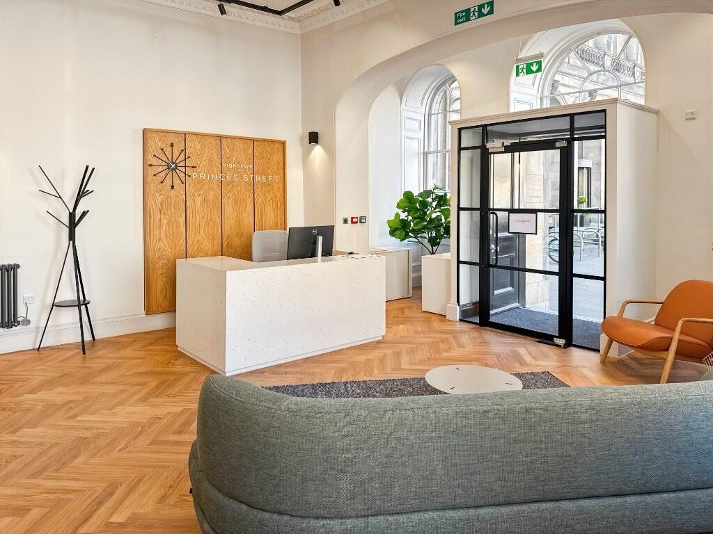 Property photo 2 of 10 129853_UK3Ws8273_Img_10_0000.Jpeg