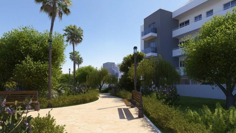 Property photo 3 of 7 Communal Gardens -