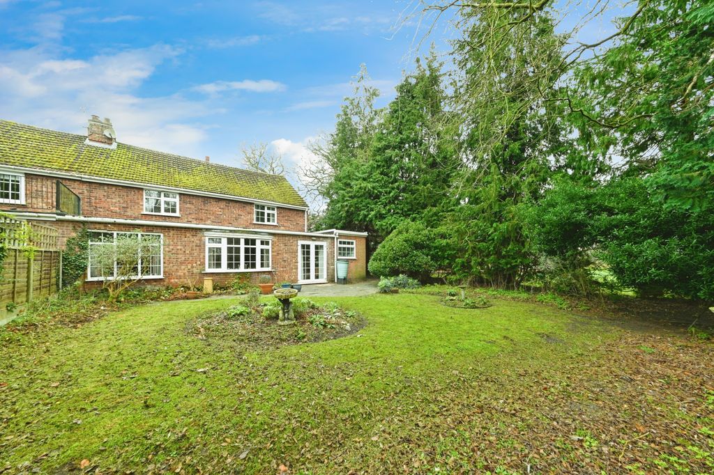 Property photo 3 of 24 Photography