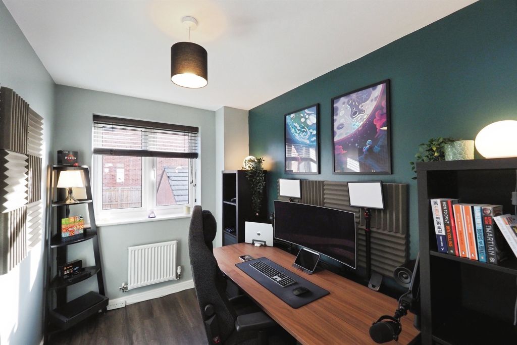 Property photo 3 of 19