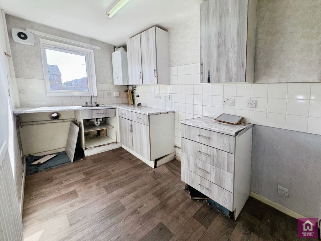 Property photo 3 of 11 Pbox-Img.Jpg