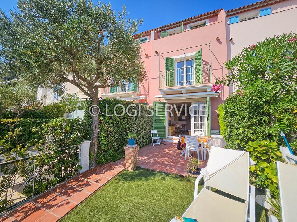 Property photo 2 of 12