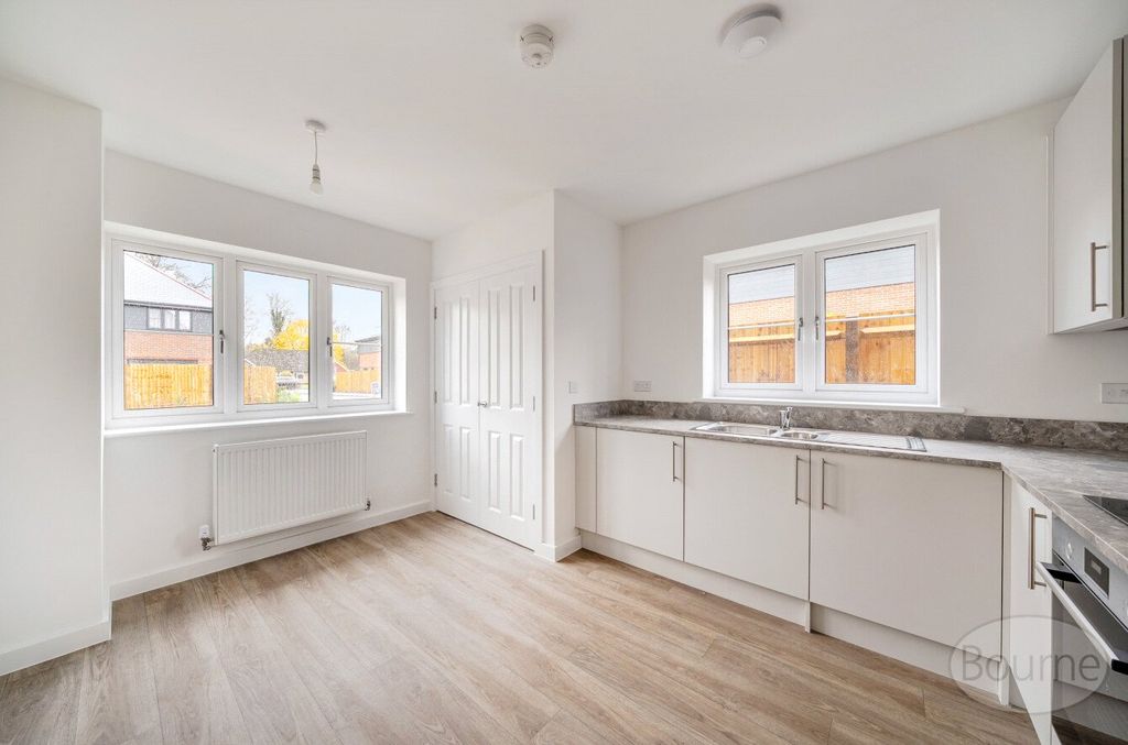 Property photo 2 of 13 Picture No. 39