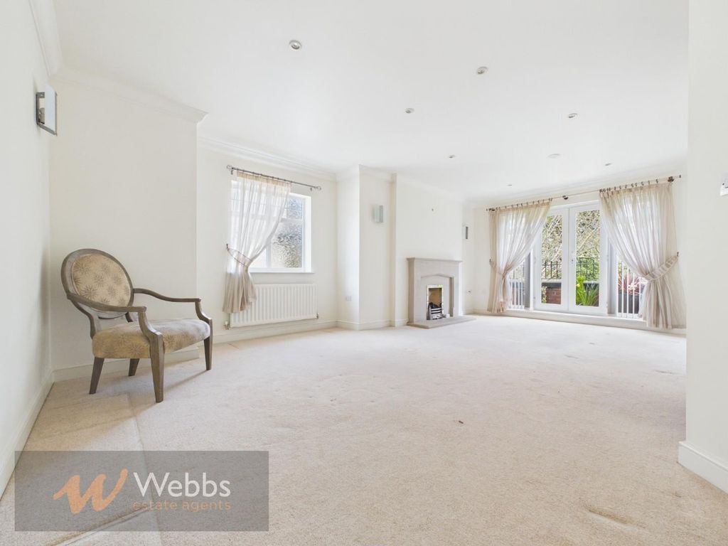 Property photo 3 of 31 Cam05244G0-Pr0274-Still002.Jpg