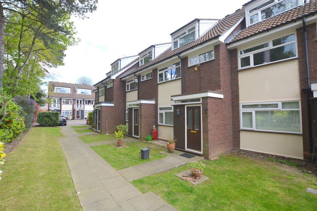 Property photo 1 of 12 Photo 12