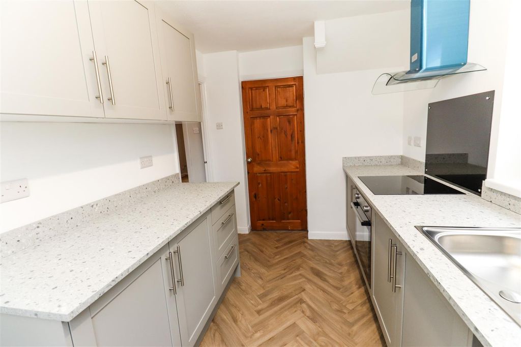 Property photo 3 of 25 Img_1948.Jpg