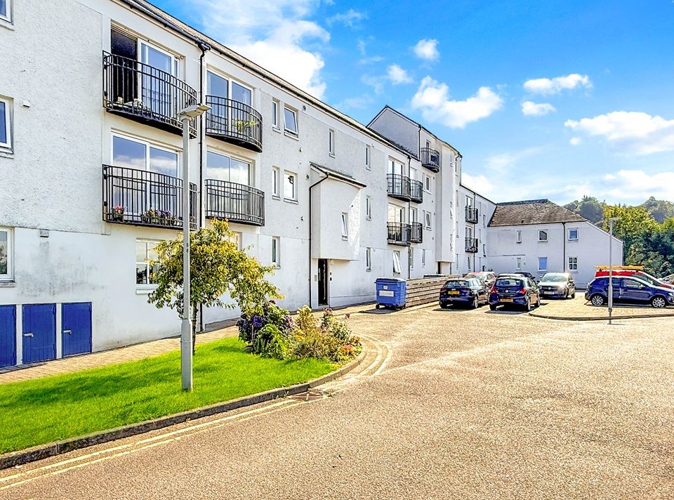 Property photo 1 of 14