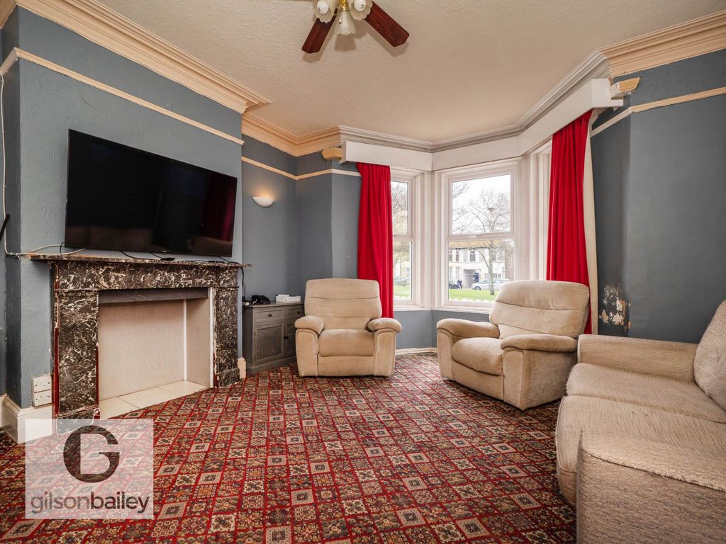 Property photo 3 of 22