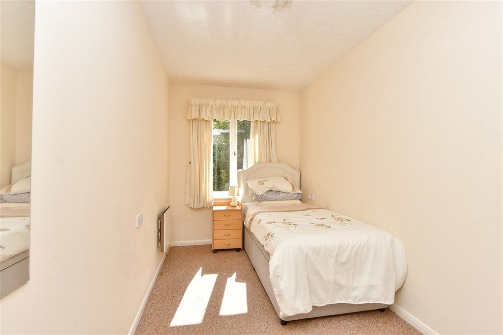 Property photo 3 of 12 Bedroom 2