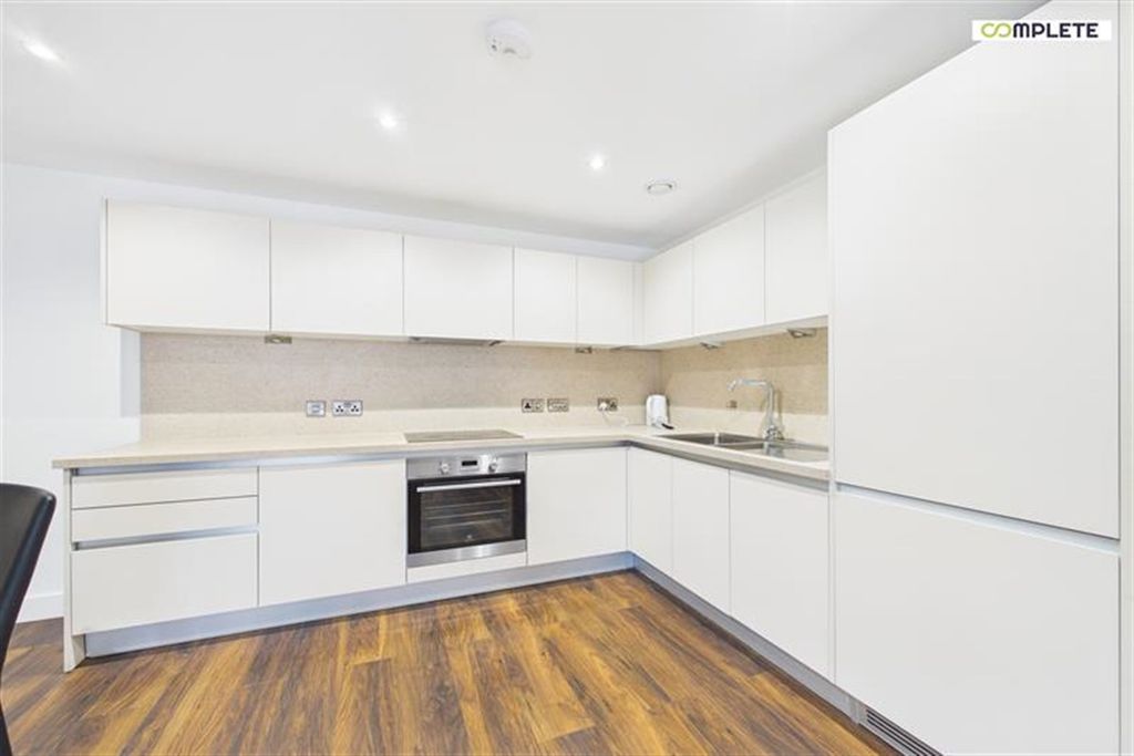 Property photo 1 of 13 (Main)