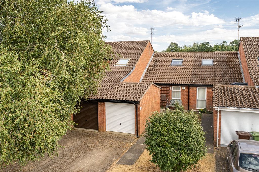 Property photo 1 of 23 Picture No. 24