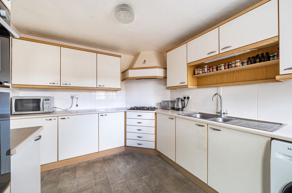 Property photo 3 of 14 1462939 (19).Jpg